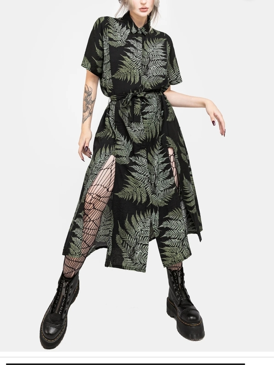 Disturbia Dresses & Skirts - Black Fern Print Button-Front Midi Dress